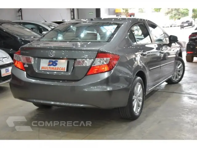 CIVIC - 1.8 LXS 16V 4P AUTOMÁTICO