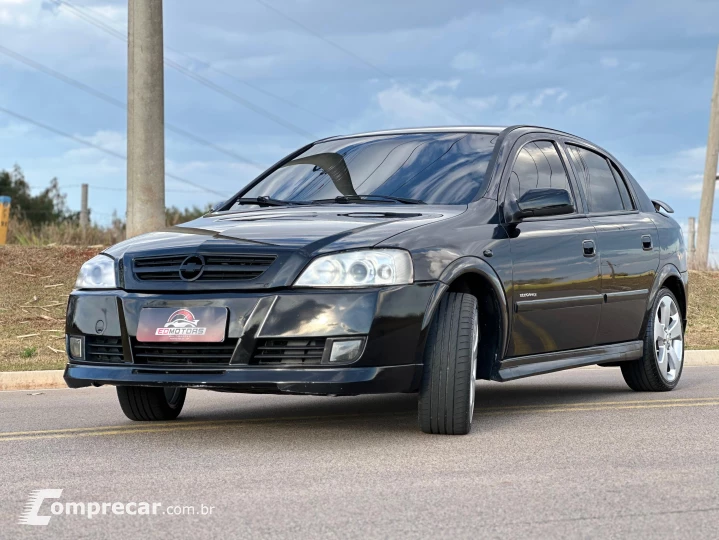ASTRA 2.0 MPFI Elegance 8V