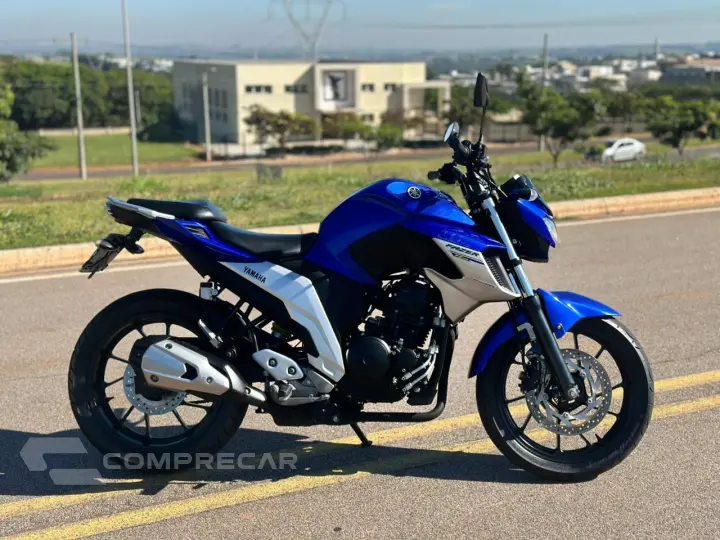FZ25 FAZER