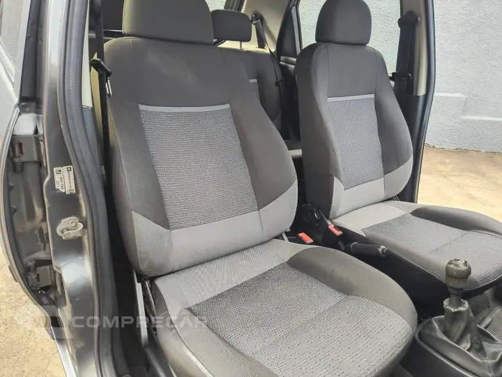 CELTA 1.0 MPFI LT 8V