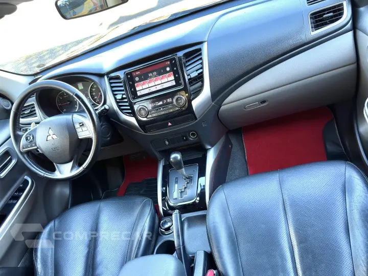 L200 TRITON 2.4 16V TURBO DIESEL SPORT HPE TOP CD 4P 4X4 AUT