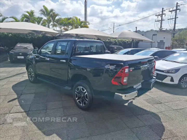 HILUX 2.8 D-4D TURBO DIESEL CD SRV 4X4 AUTOMÁTICO