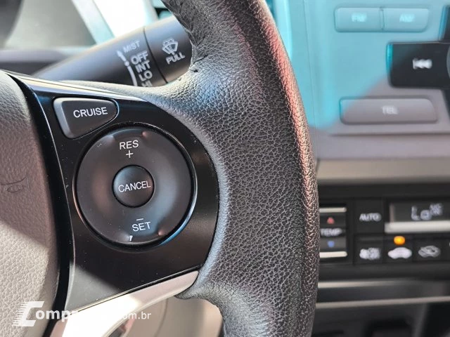 CIVIC - 1.8 LXS 16V 4P AUTOMÁTICO