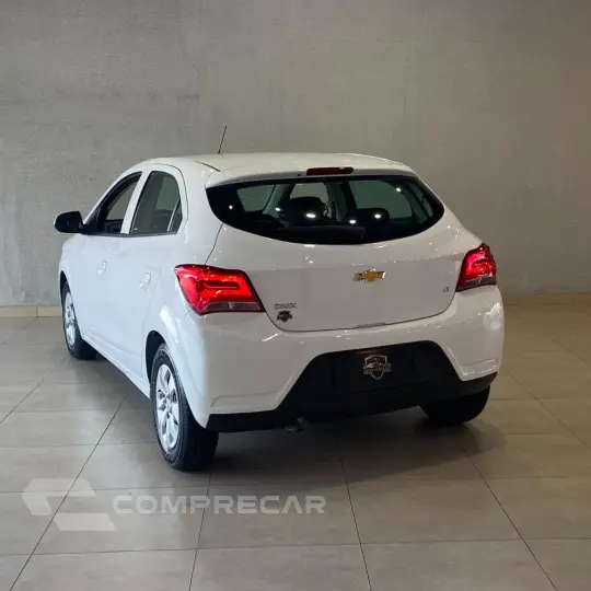 ONIX HATCH LT 1.0 8V FlexPower 5p Mec.