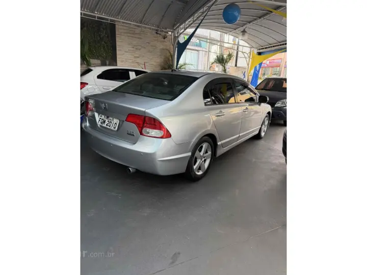 CIVIC 1.8 EXS 16V FLEX 4P AUTOMÁTICO