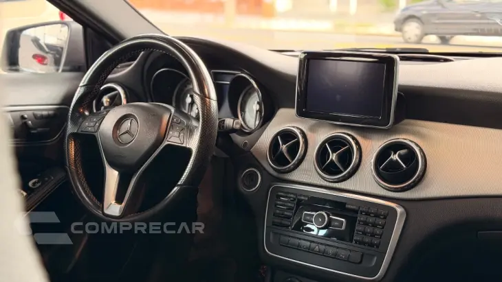 GLA 250 Vision 2.0 TB 16V 211cv Aut.