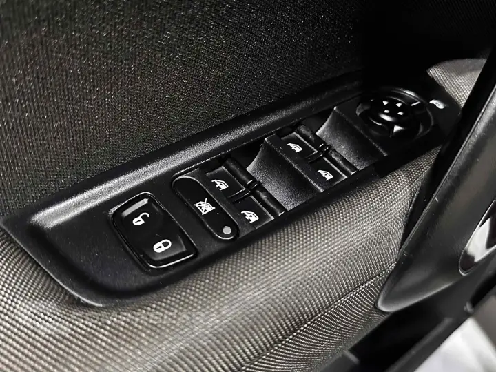 TORO 1.8 16V EVO FLEX FREEDOM AT6