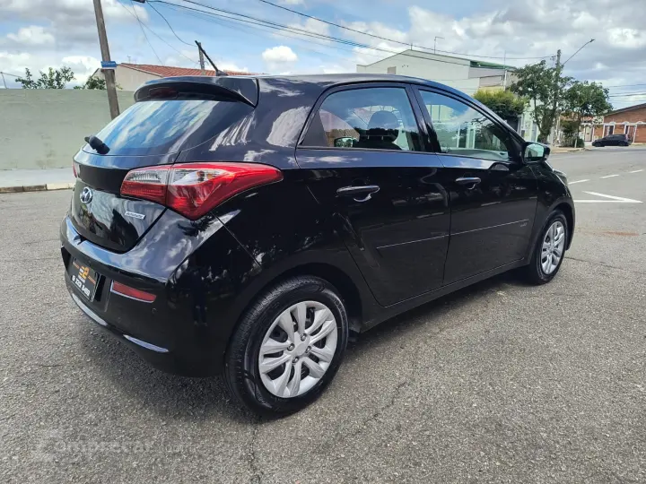 HB20 1.6 Comfort Plus 16V