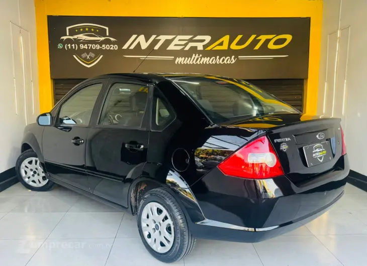 FIESTA 1.6 MPI Class Sedan 8V
