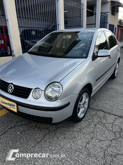 POLO SEDAN 1.6 8V