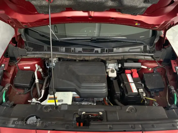 LEAF Aut. (Elétrico)