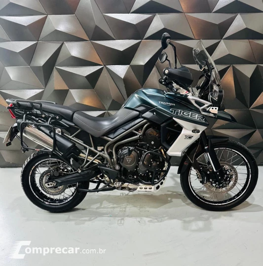 TIGER 800 XCA