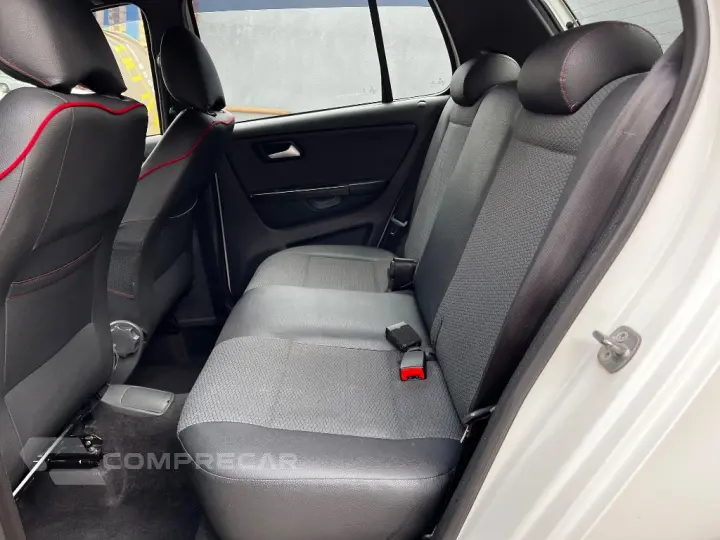 Fox Rock in Rio 1.6 Mi Total Flex 8V 5p