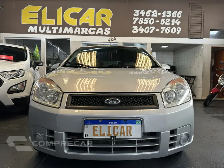 FIESTA 1.6 MPI Class Hatch 8V