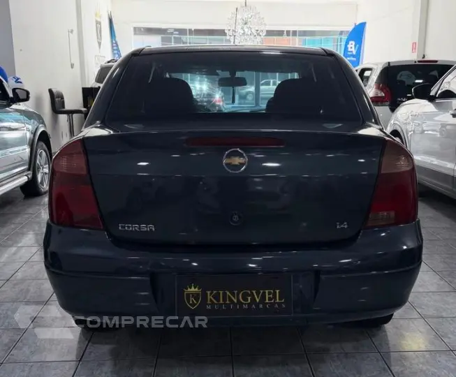 CORSA SEDAN PREMIUM