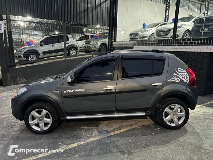 SANDERO STEPWAY Hi-Flex 1.6 16V 5p