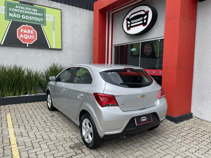 ONIX 1.4 MPFI LT 8V FLEX 4P AUTOMÁTICO