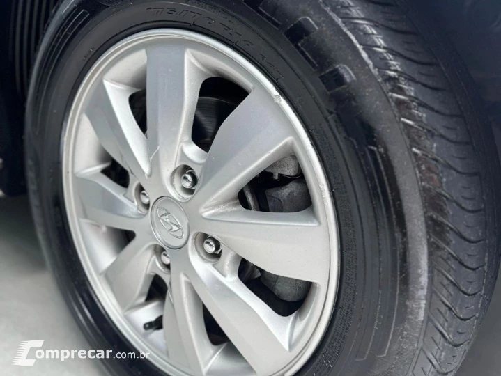 HB20S 1.6 Comfort Style 16V
