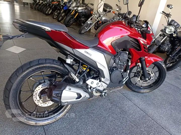 FZ25 250 FAZER FLEX