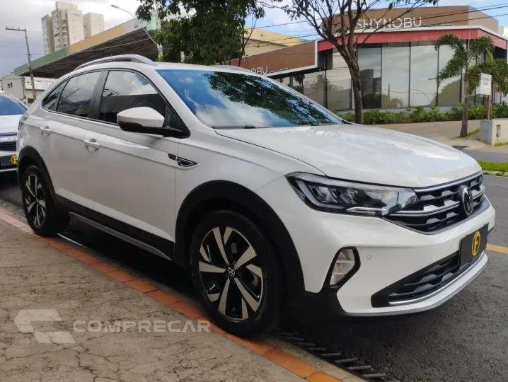 Nivus 1.0 4P FLEX 200 TSI HIGHLINE TURBO AUTOMÁTICO