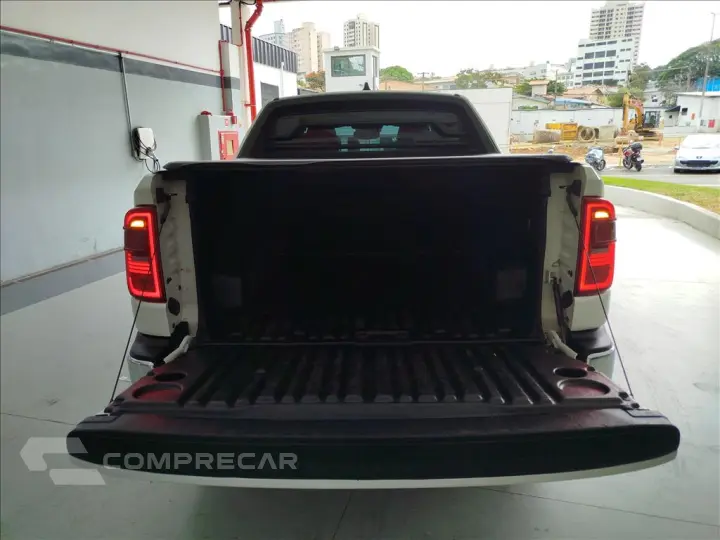 RAMPAGE 2.0 Turbo Laramie 4X4