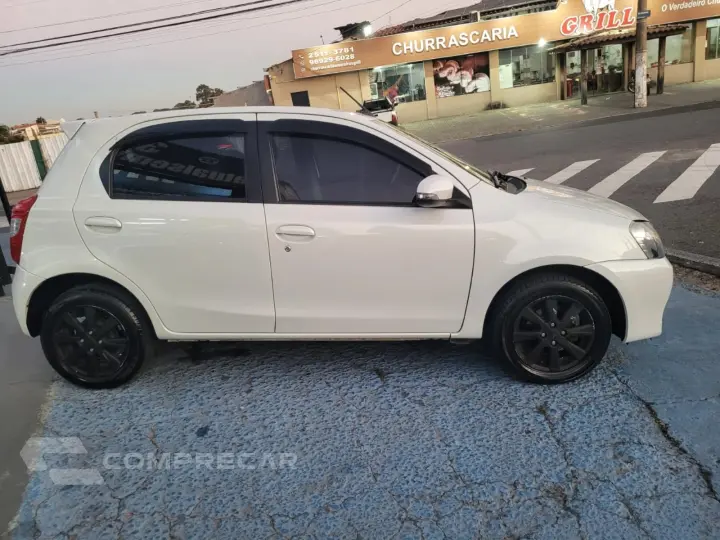 ETIOS 1.5 XLS 16V FLEX 4P MANUAL
