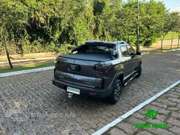 TORO 1.3 TURBO 270 FLEX FREEDOM AT6