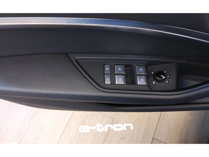 E-TRON ELÉTRICO SPORTBACK PERFORMANCE QUATTRO