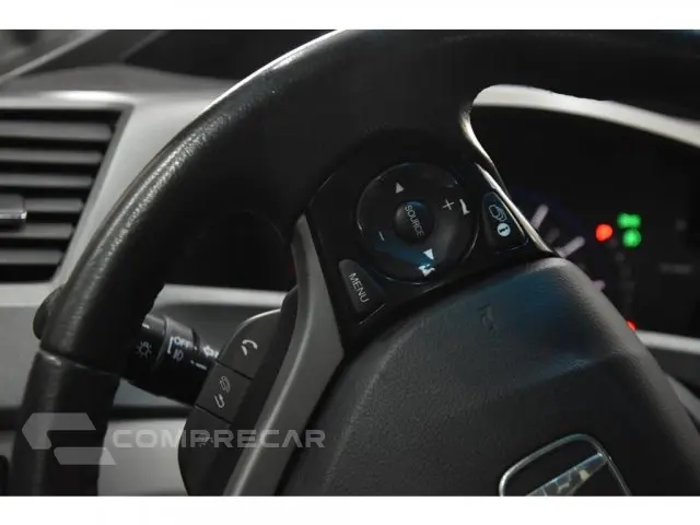 CIVIC - 1.8 LXS 16V 4P AUTOMÁTICO