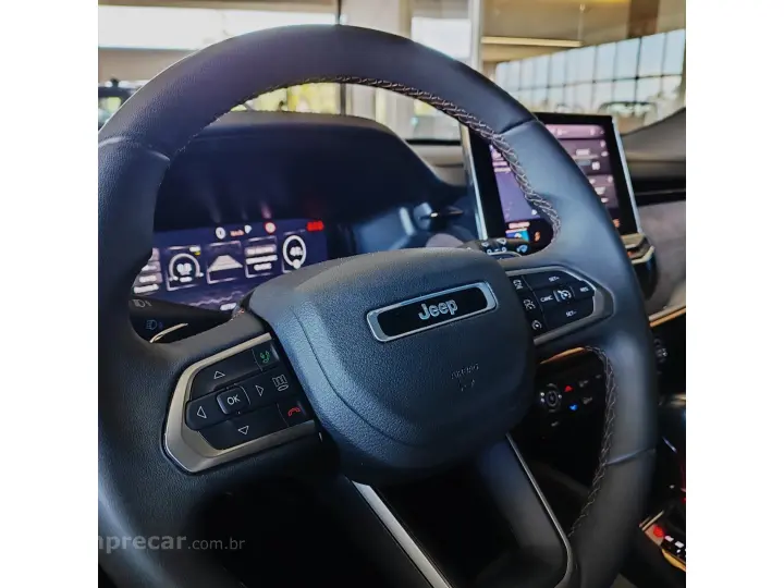 COMMANDER 1.3 T270 TURBO FLEX OVERLAND AT6