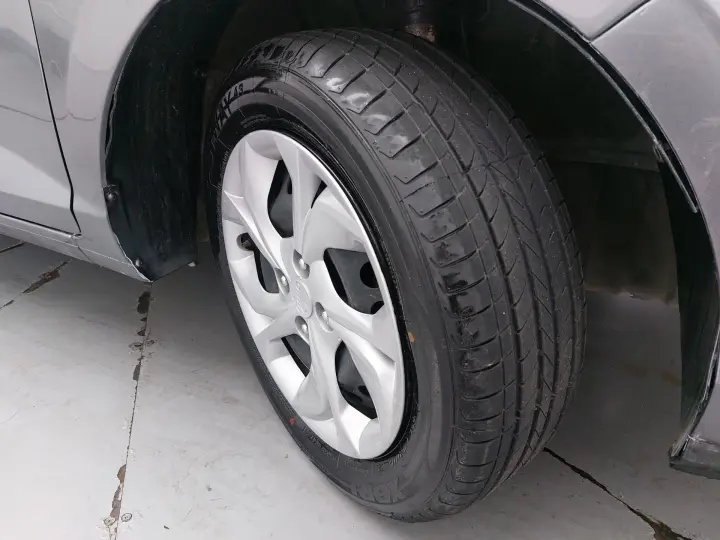 HB20S 1.0 12V FLEX COMFORT PLUS MANUAL