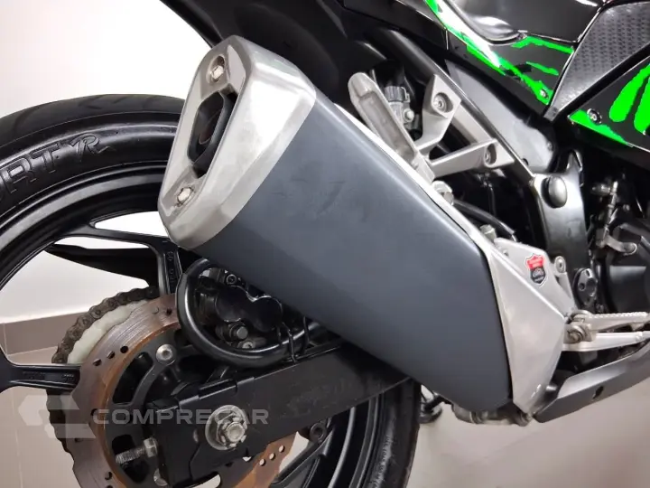 KAWASAKI NINJA 300