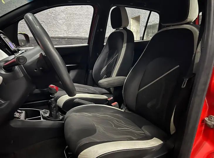 UNO 1.4 EVO SPORTING 8V FLEX 4P MANUAL