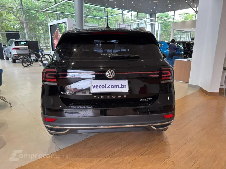 T-Cross 1.4 4P 250 TSI FLEX HIGHLINE AUTOMÁTICO