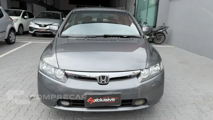 Civic Sedan LXS 1.8/1.8 Flex 16V Mec. 4p