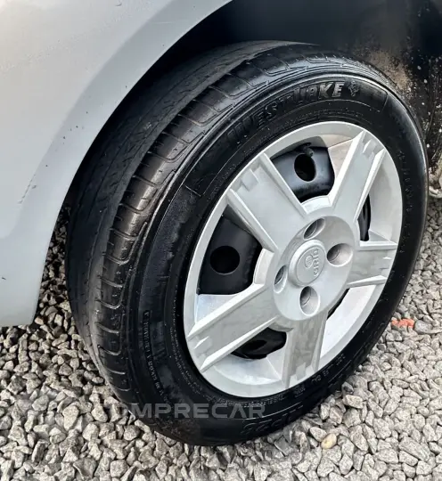 Fiesta Sedan 1.6 4P FLEX