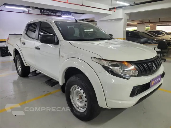 L200 TRITON 2.4 16V TURBO DIESEL GL CD 4X4 MANUAL