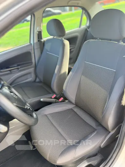 VOYAGE 1.6 MI 8V