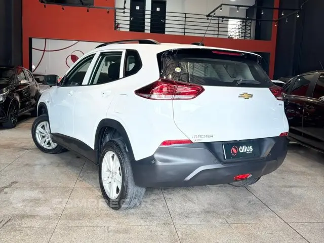 TRACKER - 1.0 TURBO AUTOMÁTICO