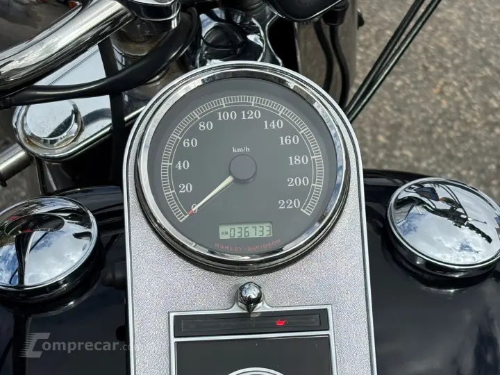 SOFTAIL HERITAGE CLASSIC