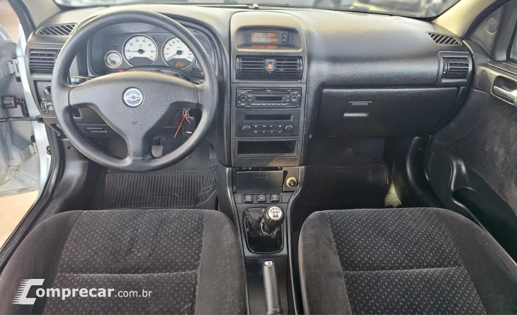 ASTRA 2.0 MPFI Advantage 8V