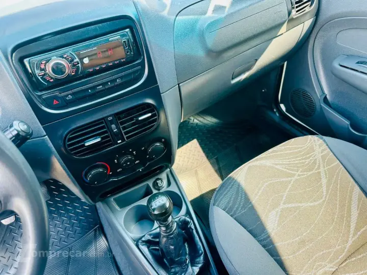 Strada Working HARD 1.4 Fire Flex 8V CS