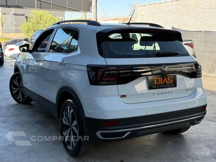 T-CROSS 1.0 200 TSI TOTAL FLEX COMFORTLINE AUTOMÁTICO