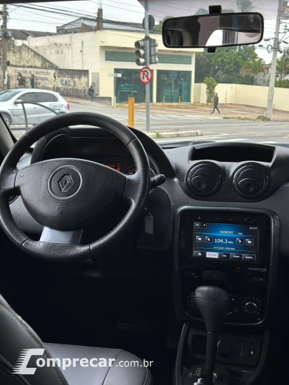 DUSTER 2.0 Tech Road 4X2 16V