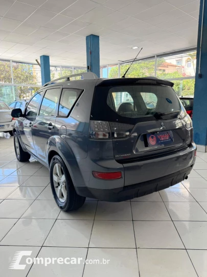 OUTLANDER 3.0 4X4 V6 24V