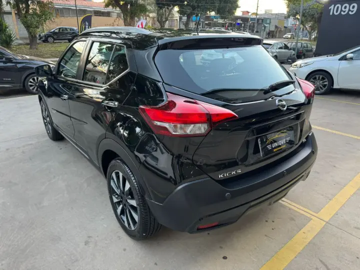 KICKS SL 1.6 16V FlexStar 5p Aut.