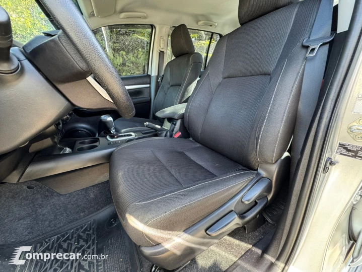 HILUX 2.7 VVT-I CD SR 4X2