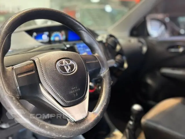 ETIOS HATCH - 1.3 X 16V 4P MANUAL