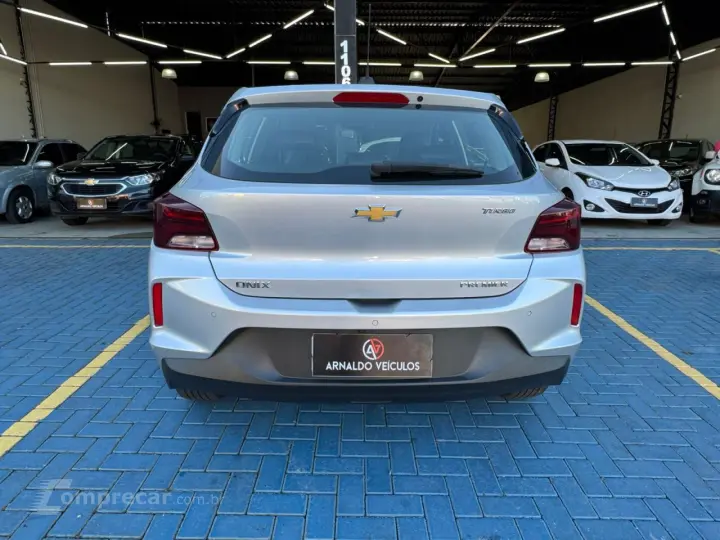 ONIX HATCH PREM. 1.0 12V TB Flex 5p Aut.