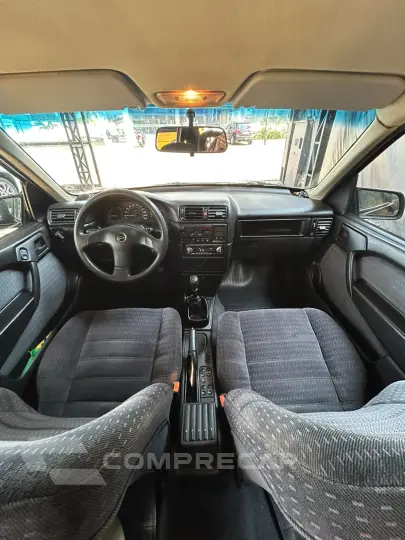 VECTRA 2.0 MPFI GLS 8V